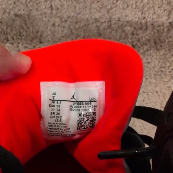 Jordan Kids Black and Red Sneakers - Picture 5 of 6